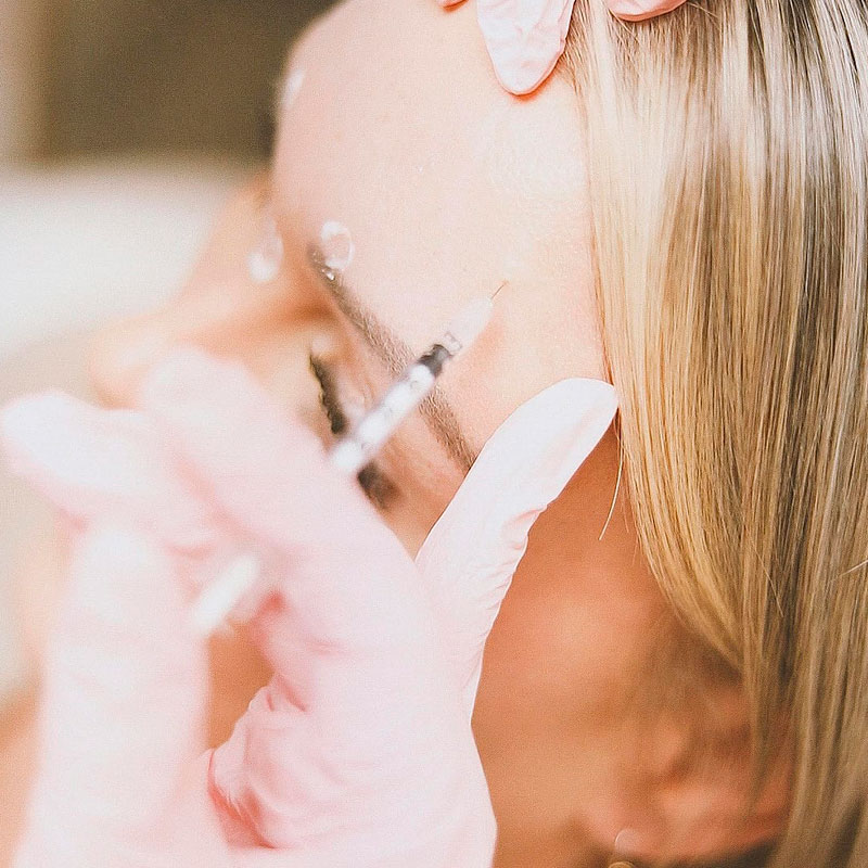 Ángela Morente es un nuevo y acogedor Centro de Estética y Belleza Integral ubicado en el interior del centro deportivo Inacua, de la ciudad de Murcia.