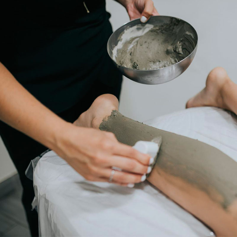 Ángela Morente es un nuevo y acogedor Centro de Estética y Belleza Integral ubicado en el interior del centro deportivo Inacua, de la ciudad de Murcia.