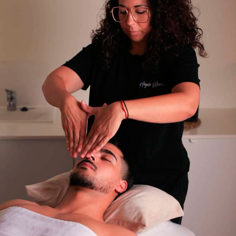 Ángela Morente es un nuevo y acogedor Centro de Estética y Belleza Integral ubicado en el interior del centro deportivo Inacua, de la ciudad de Murcia.